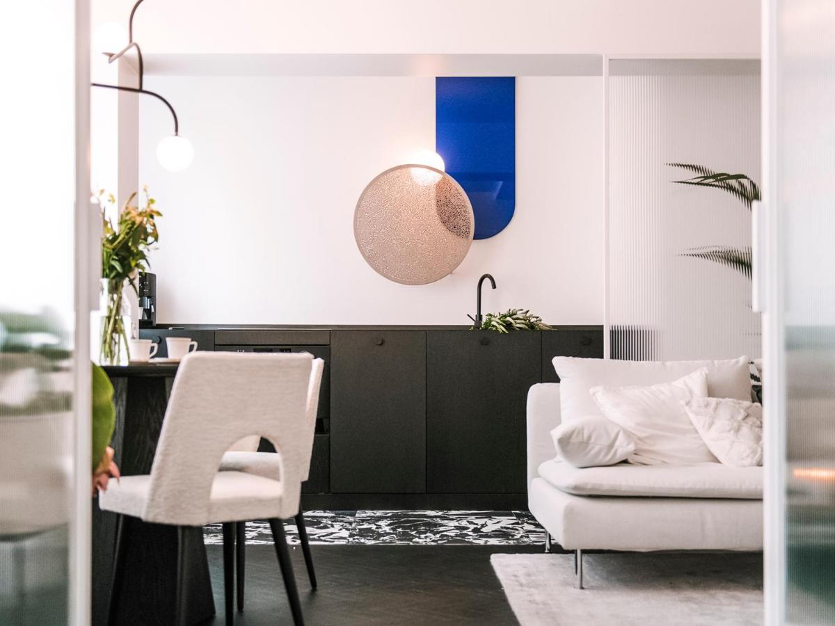 Pastel Blue Silesian Place Apartments 卡托维兹 外观 照片