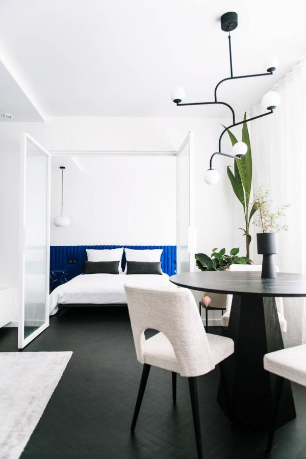 Pastel Blue Silesian Place Apartments 卡托维兹 外观 照片